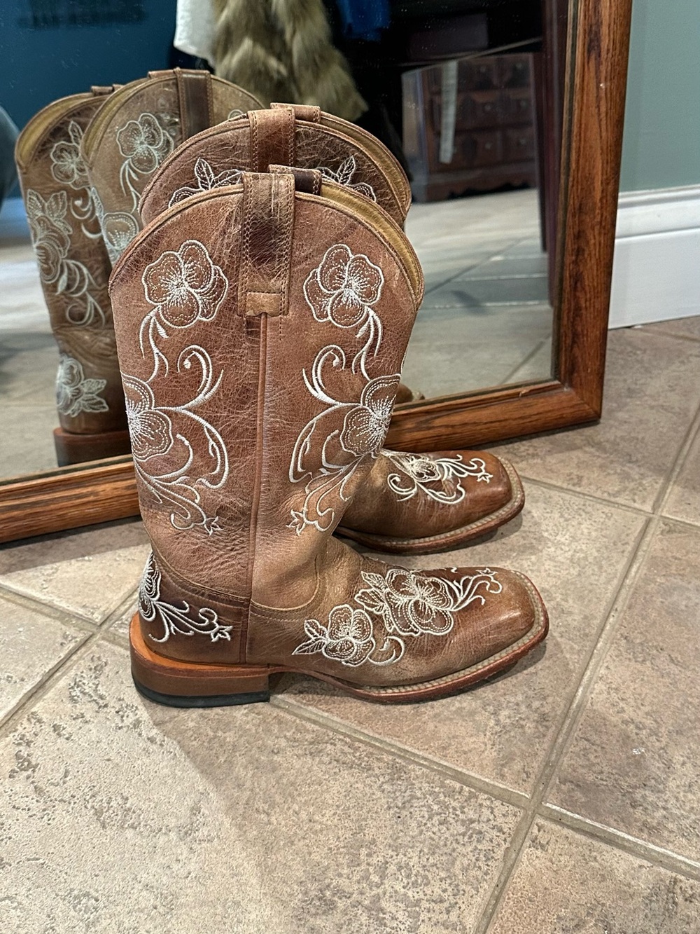Shyanne Tan Brown Western Boot Interior Label Detail - Picture 2 of 15